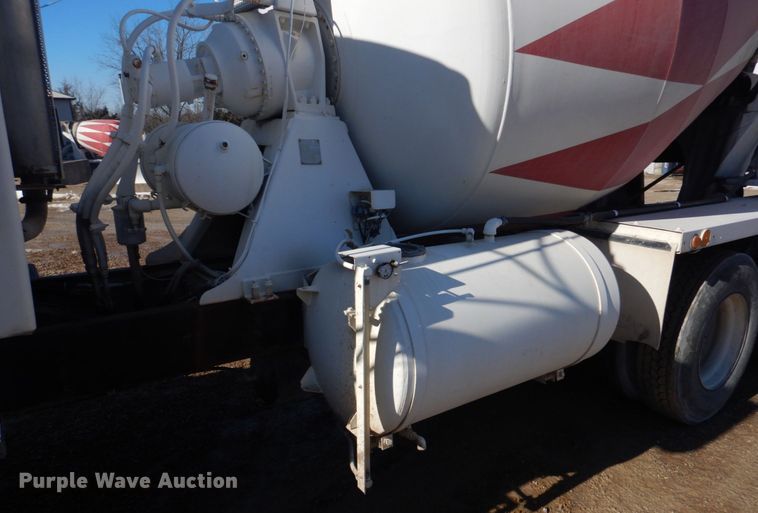 image for item DH8185 2001 Sterling LT8500  ready mix truck