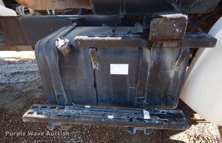 image for item DH8185 2001 Sterling LT8500  ready mix truck