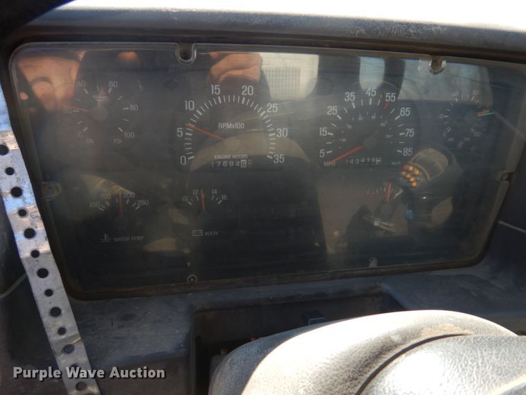 image for item DH8185 2001 Sterling LT8500  ready mix truck