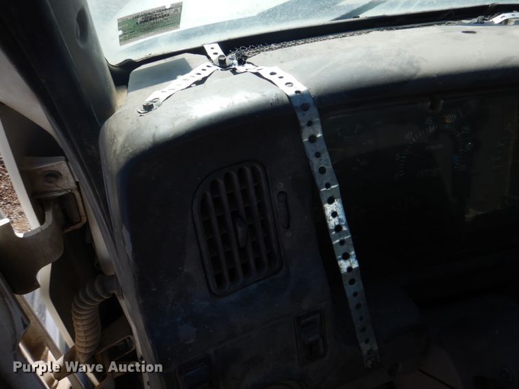 image for item DH8185 2001 Sterling LT8500  ready mix truck