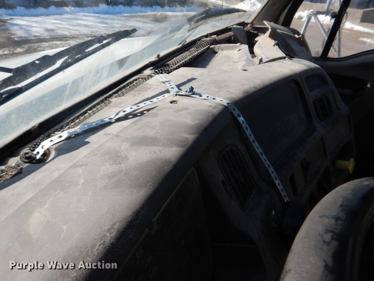 image for item DH8185 2001 Sterling LT8500  ready mix truck