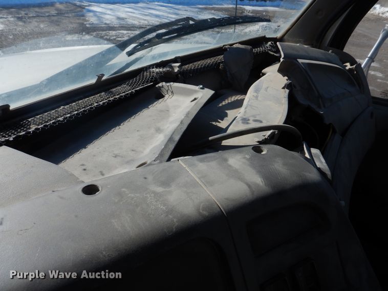 image for item DH8185 2001 Sterling LT8500  ready mix truck