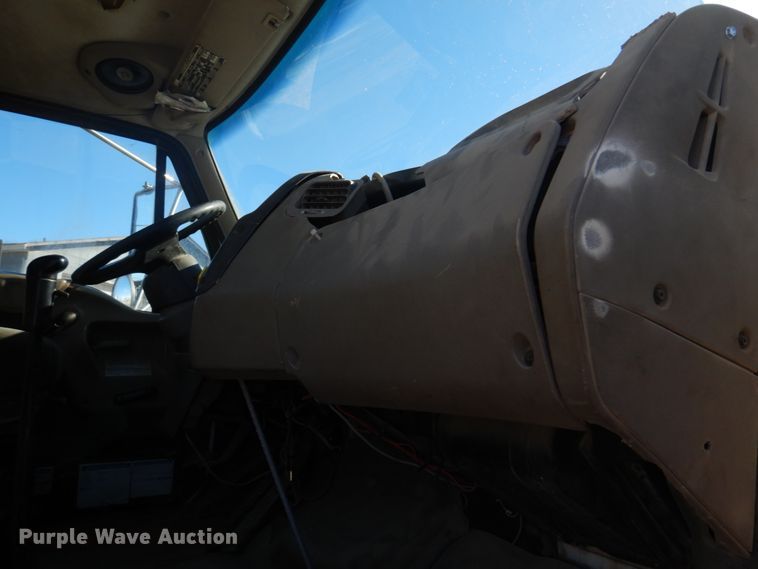 image for item DH8185 2001 Sterling LT8500  ready mix truck