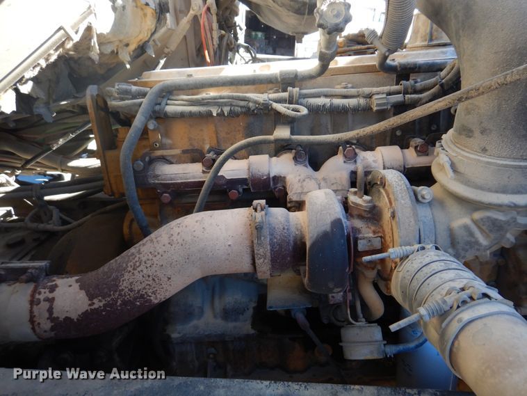 image for item DH8185 2001 Sterling LT8500  ready mix truck