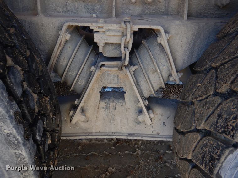 image for item DH8185 2001 Sterling LT8500  ready mix truck