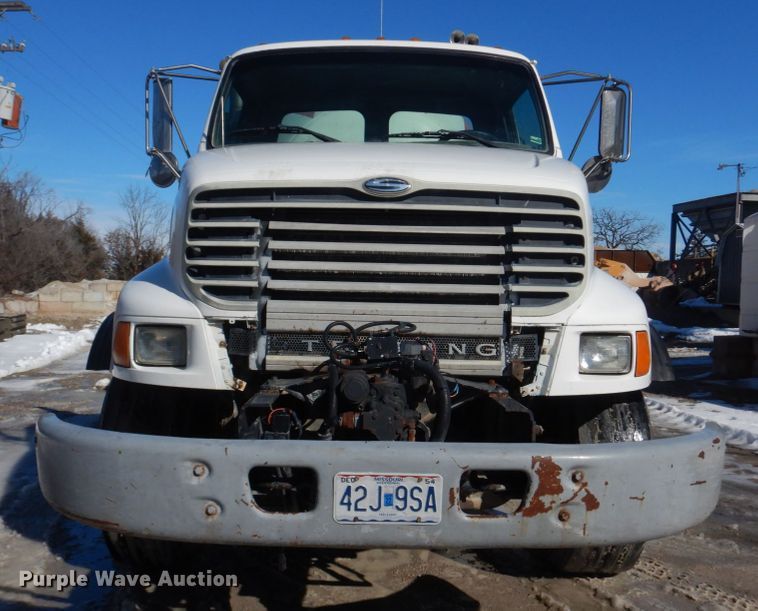 image for item DH8186 2001 Sterling LT8500  ready mix truck