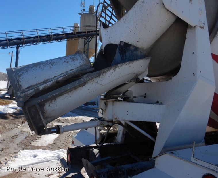 image for item DH8186 2001 Sterling LT8500  ready mix truck