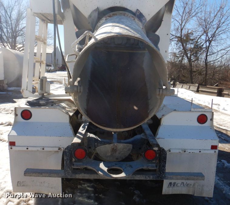 image for item DH8186 2001 Sterling LT8500  ready mix truck