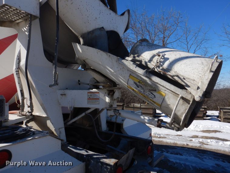 image for item DH8186 2001 Sterling LT8500  ready mix truck