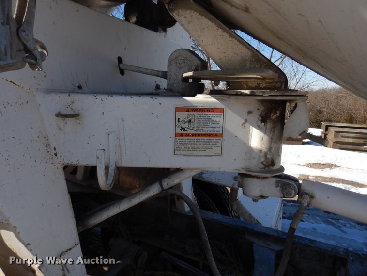 image for item DH8186 2001 Sterling LT8500  ready mix truck