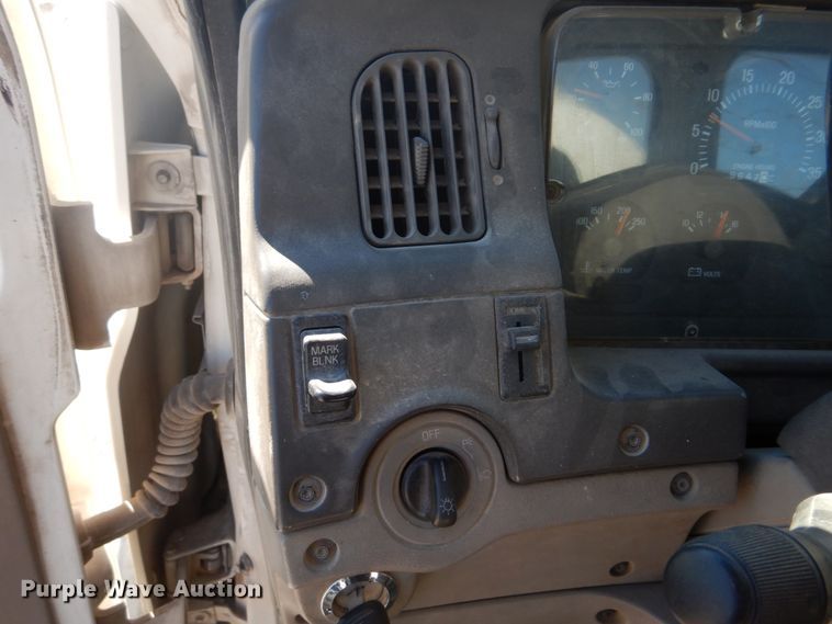 image for item DH8186 2001 Sterling LT8500  ready mix truck