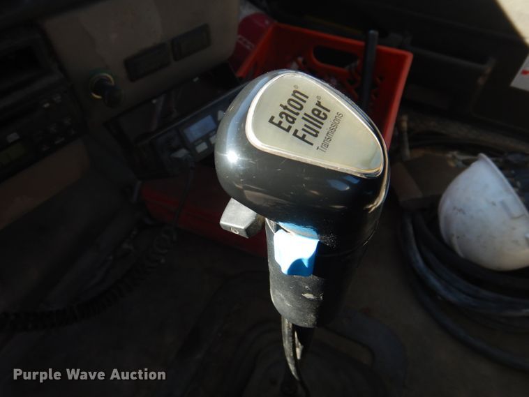 image for item DH8186 2001 Sterling LT8500  ready mix truck