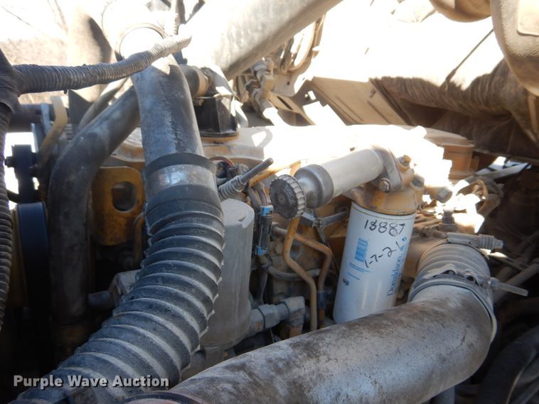 image for item DH8186 2001 Sterling LT8500  ready mix truck