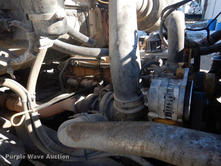 image for item DH8186 2001 Sterling LT8500  ready mix truck