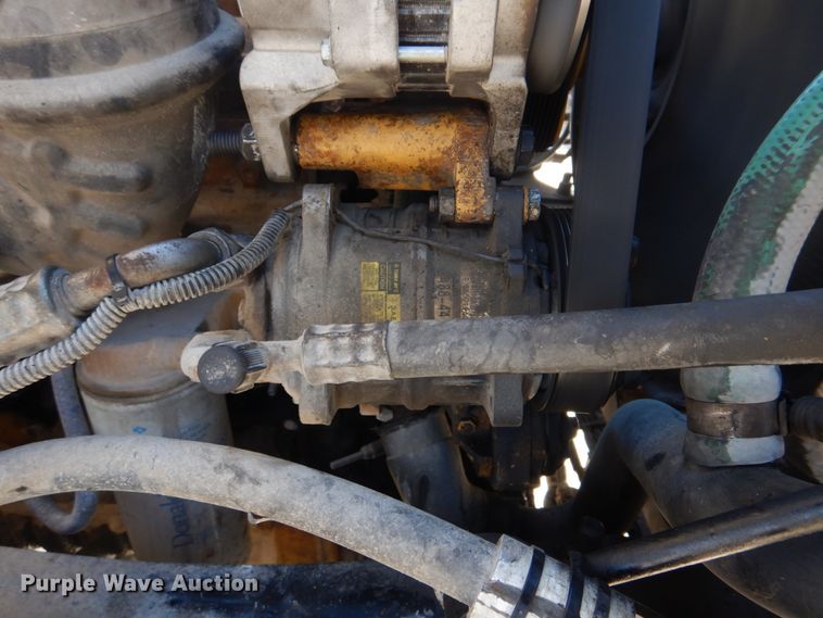 image for item DH8186 2001 Sterling LT8500  ready mix truck