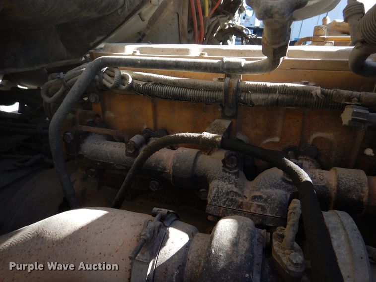 image for item DH8186 2001 Sterling LT8500  ready mix truck