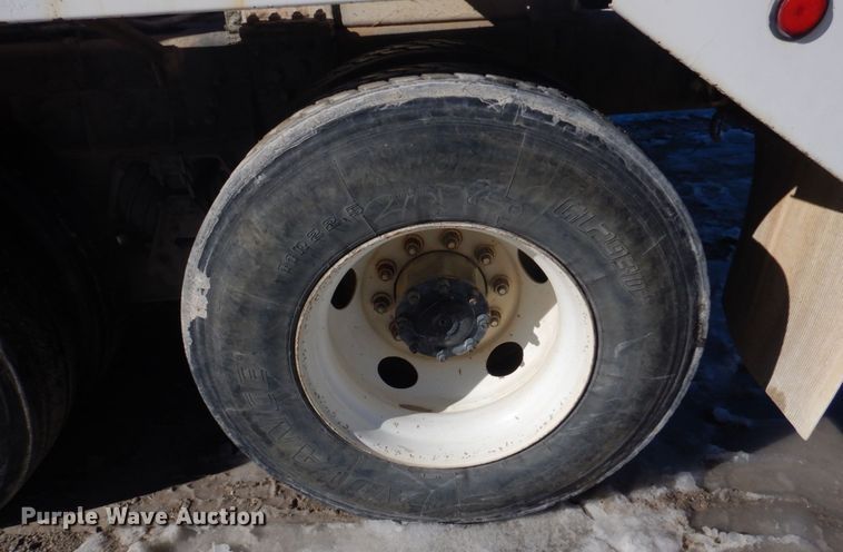 image for item DH8186 2001 Sterling LT8500  ready mix truck