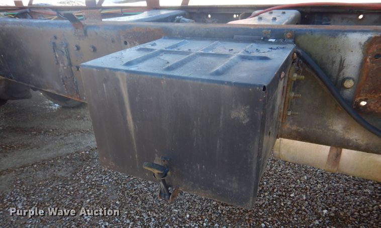 image for item DH8189 1989 Ford L8000  ready mix truck