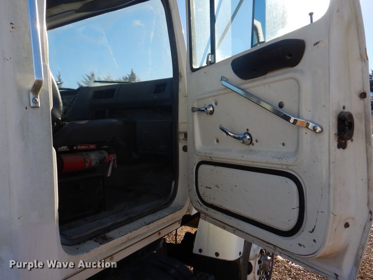 image for item DH8189 1989 Ford L8000  ready mix truck