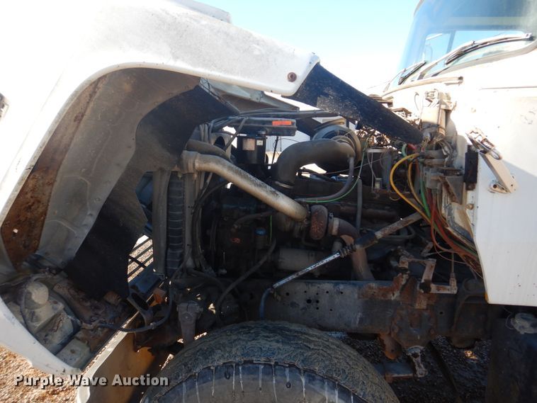 image for item DH8189 1989 Ford L8000  ready mix truck