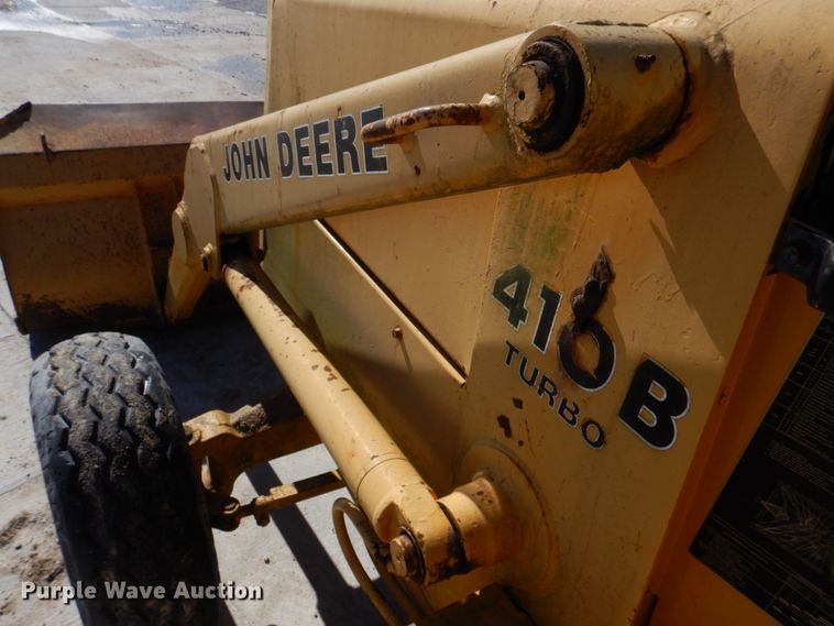 image for item DH8190 1983 John Deere 410B  backhoe