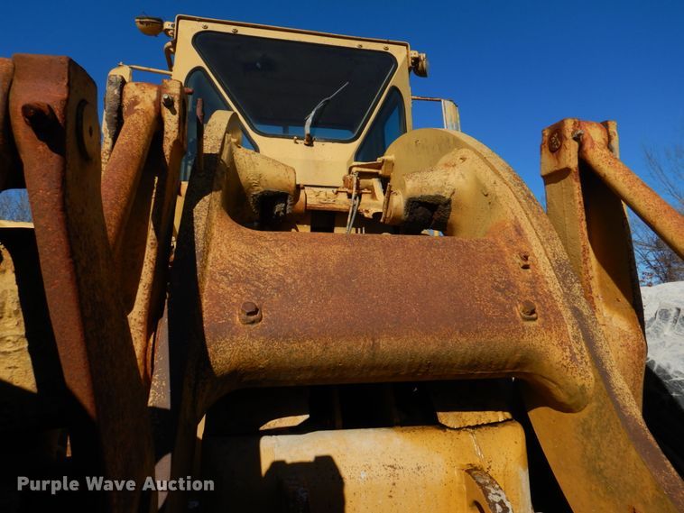 image for item DH8191 1979 Caterpillar 966C  wheel loader