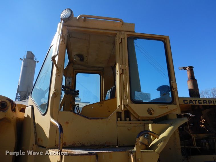 image for item DH8191 1979 Caterpillar 966C  wheel loader