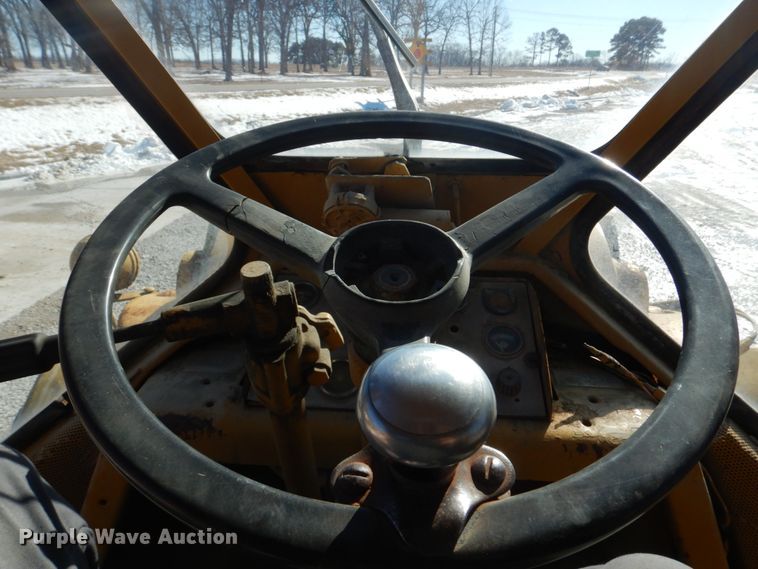 image for item DH8191 1979 Caterpillar 966C  wheel loader