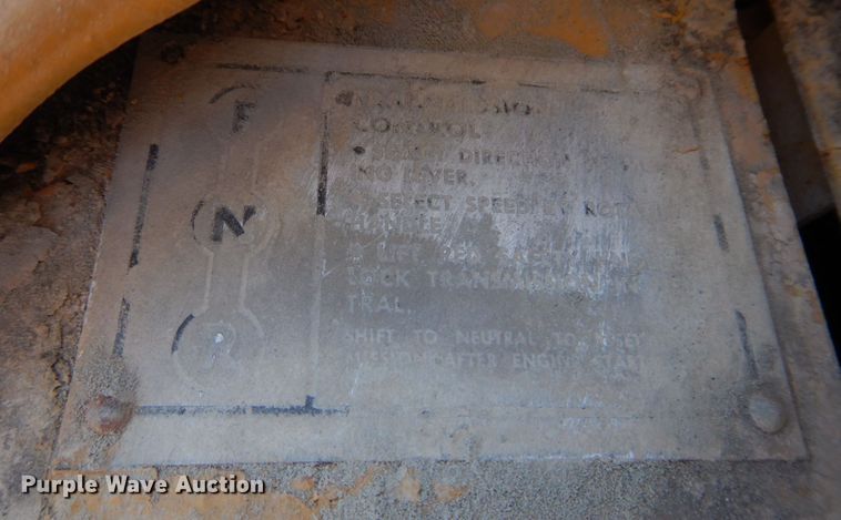 image for item DH8191 1979 Caterpillar 966C  wheel loader