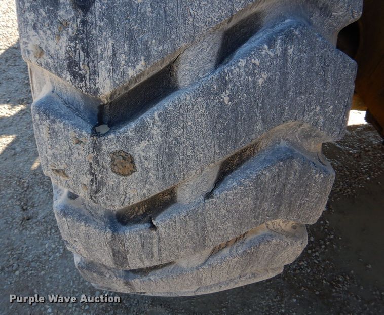 image for item DH8191 1979 Caterpillar 966C  wheel loader