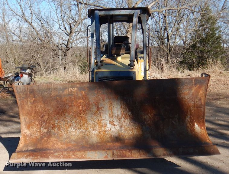 image for item DJ3809 2000 New Holland DC100  dozer