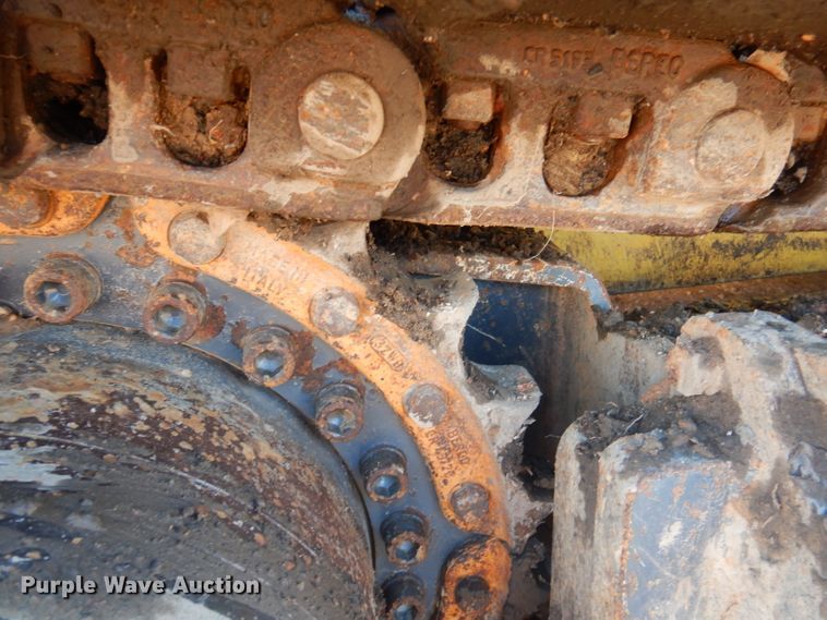image for item DJ3809 2000 New Holland DC100  dozer