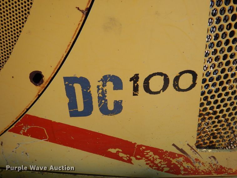 image for item DJ3809 2000 New Holland DC100  dozer