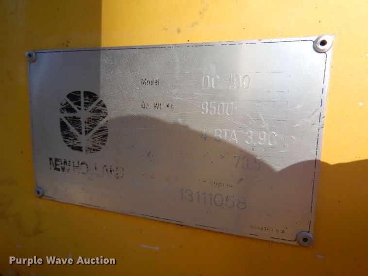 image for item DJ3809 2000 New Holland DC100  dozer
