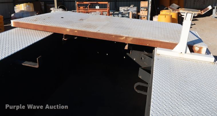 image for item DK3554 Autocrane  service bed