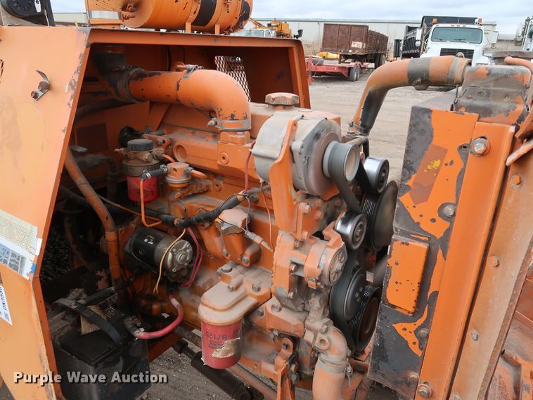 image for item DK3558 1998 Broce RJ350  broom