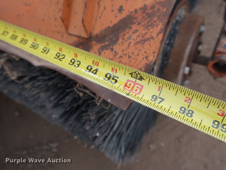 image for item DK3559 1998 Broce RJ350  broom