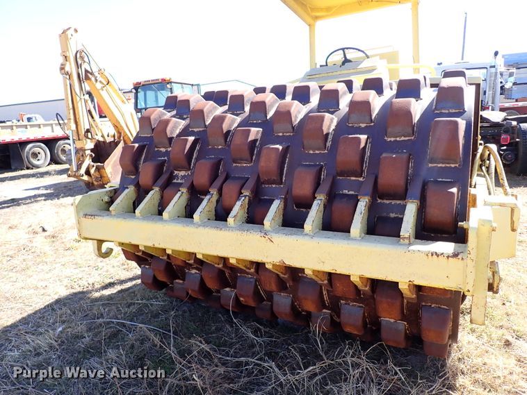 image for item DK3562 Dynapac CA25PD  single drum vibratory roller