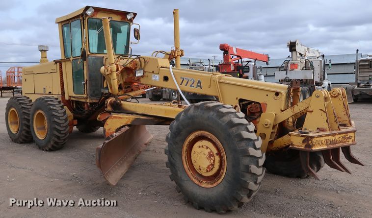 image for item DK3565 1985 John Deere 772A  motor grader