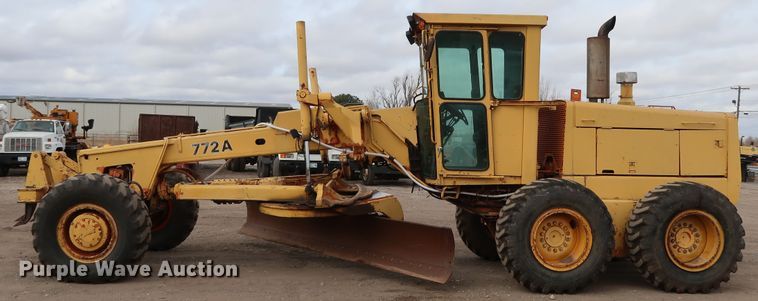 image for item DK3565 1985 John Deere 772A  motor grader