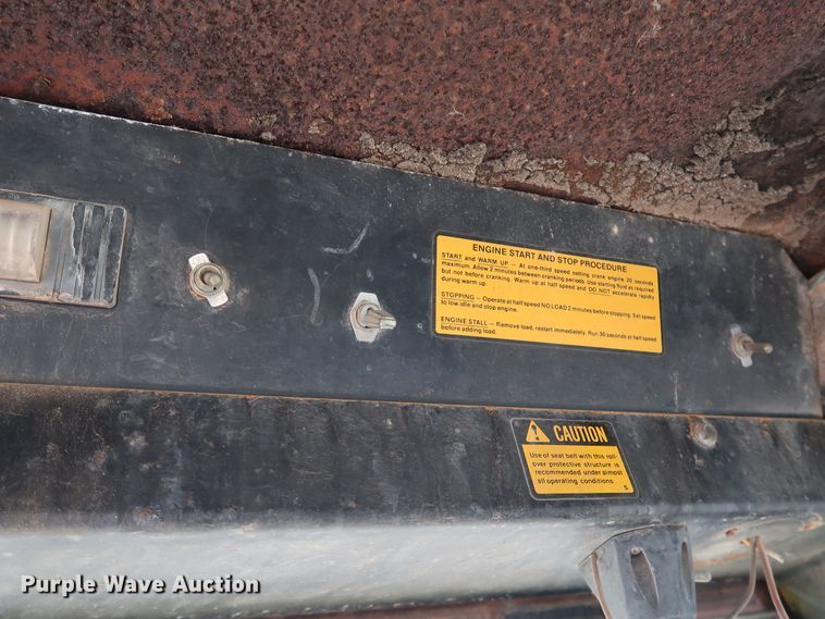 image for item DK3565 1985 John Deere 772A  motor grader