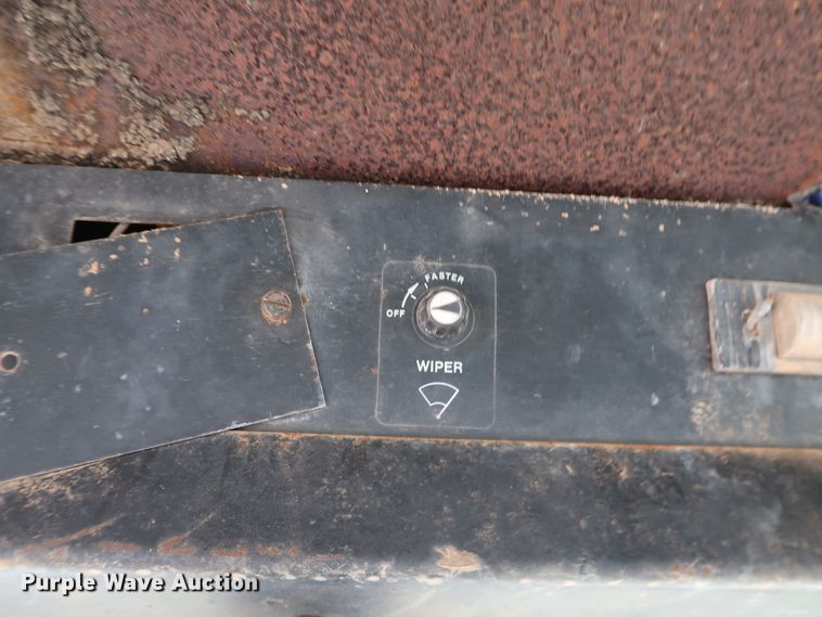 image for item DK3565 1985 John Deere 772A  motor grader