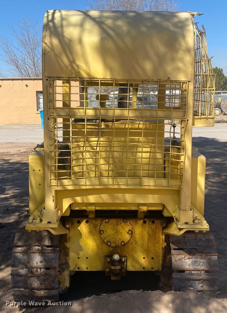 image for item DL1492 1986 International TD-7E  dozer