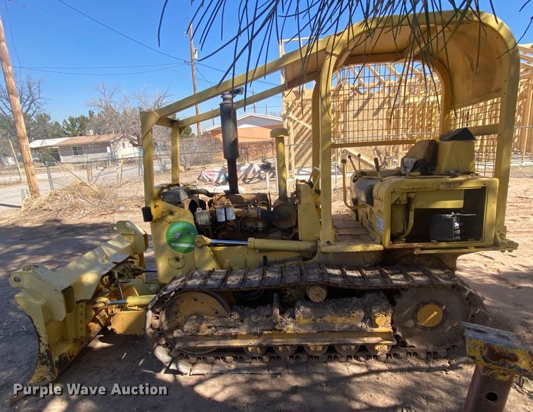 image for item DL1492 1986 International TD-7E  dozer