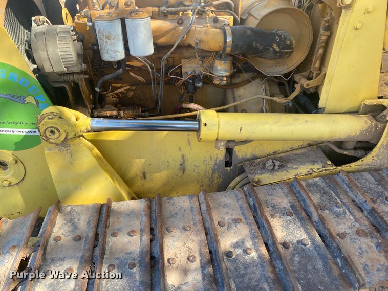 image for item DL1492 1986 International TD-7E  dozer