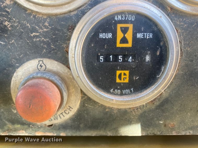 image for item DL1492 1986 International TD-7E  dozer