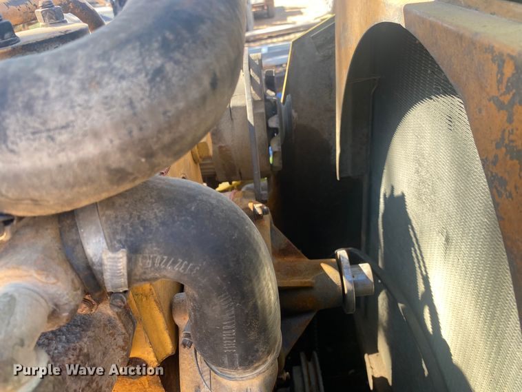 image for item DL1492 1986 International TD-7E  dozer