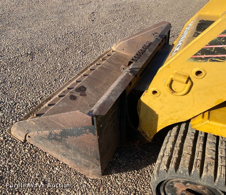 image for item DL1497 2005 ASV RC-100  tracked skid steer loader