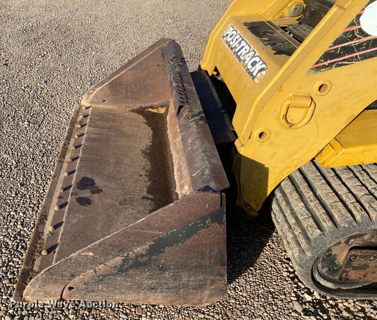 image for item DL1497 2005 ASV RC-100  tracked skid steer loader