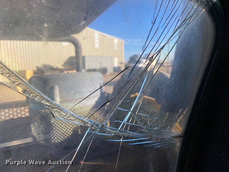 image for item DL1497 2005 ASV RC-100  tracked skid steer loader